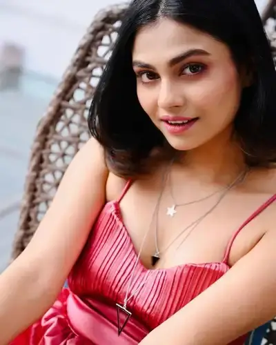Escort Service Yelagiri